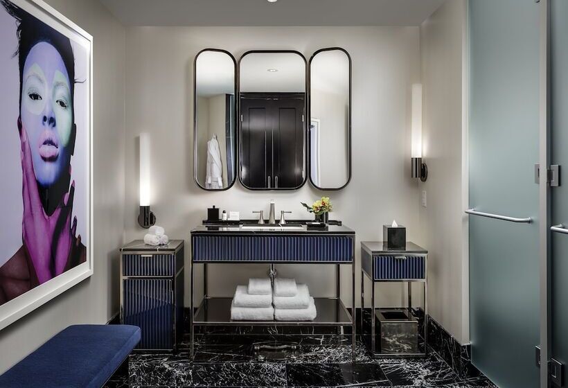 Suíte, Bisha Hotel Toronto