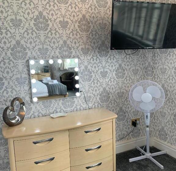 Номер Deluxe Вид на Море Боковой, New Boston Guest Accommodation