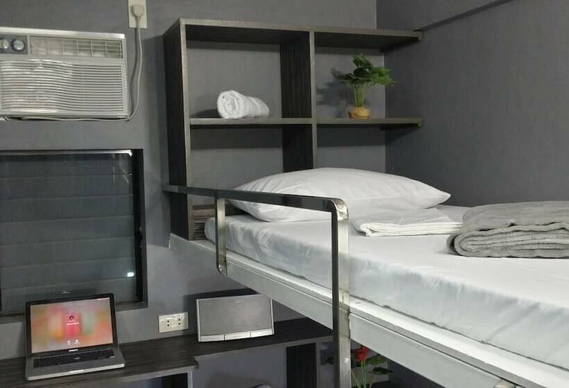标准间, Ervoruto Hostel Makati