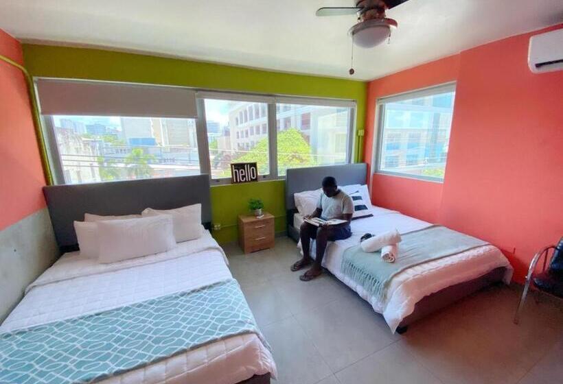 اتاق لوکس, Conturce Hostel