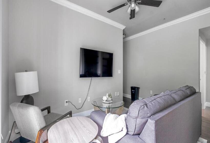 Апартаменты 2 Спальни, Riverpark Apartments By Barsala