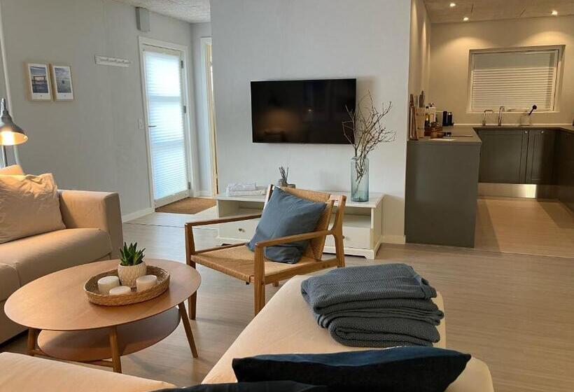 Апартаменты 3 Спальни, Guesthouse Læsø