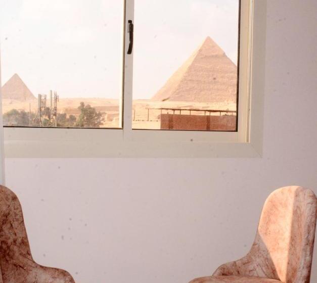 اتاق لوکس با تخت بزرگ, Nun Pyramids