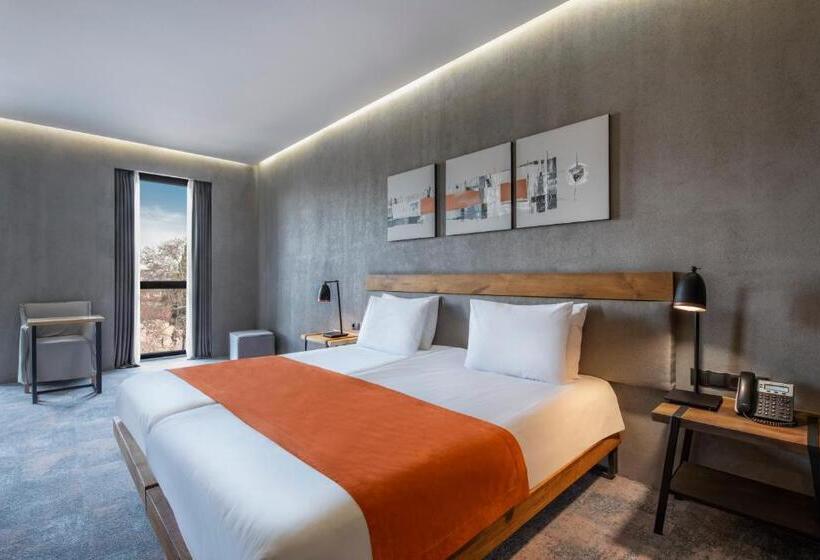 اتاق استاندارد, Iota Hotel Tbilisi