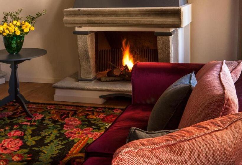 Люкс, Relais Villa Del Borgo