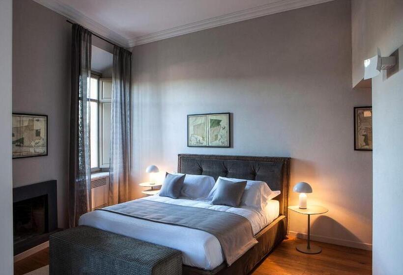 Полулюкс Повышенной Комфортности, Relais Villa Del Borgo