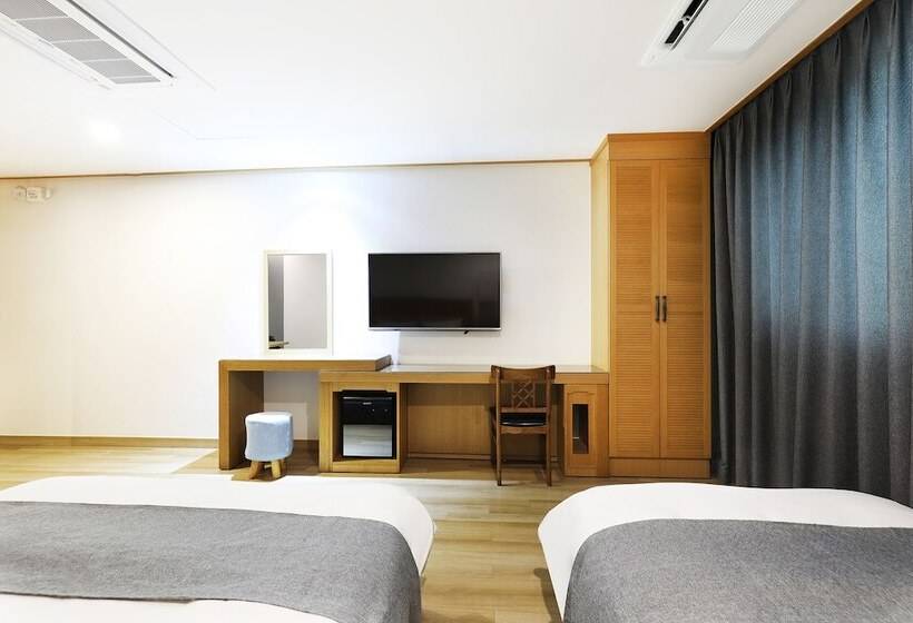 패밀리 스위트, Paju Golden Hill