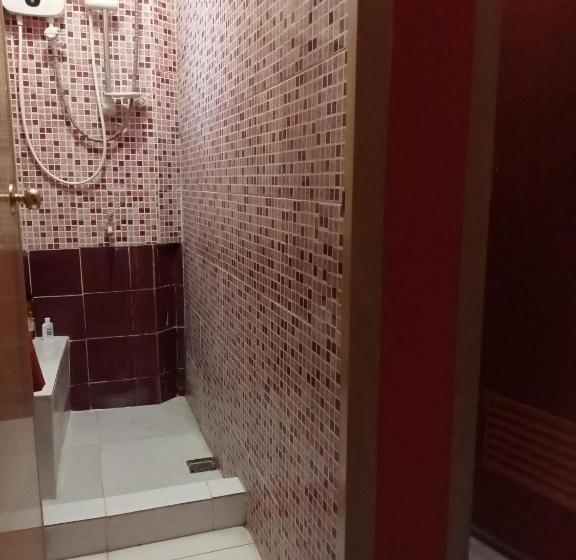 غرفة قياسية, Villa 301 B&b