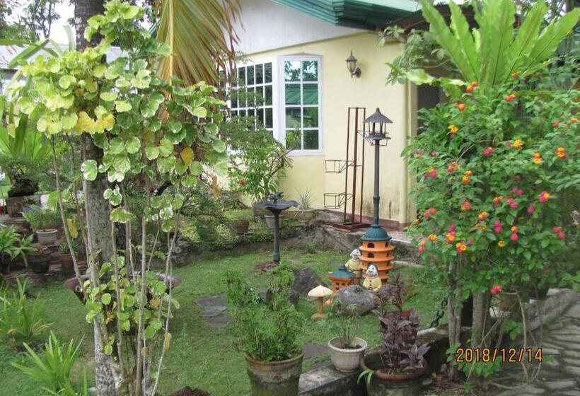 جناح ديلوكس, Villa 301 B&b