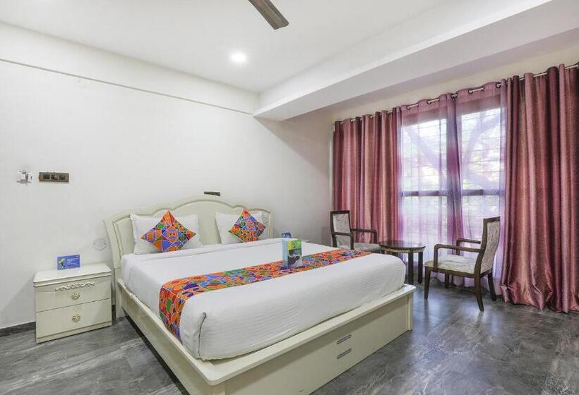 Трехместный Президентский, Fabhotel Frazer Suites   Nr Bangalore Cantt Railway Station