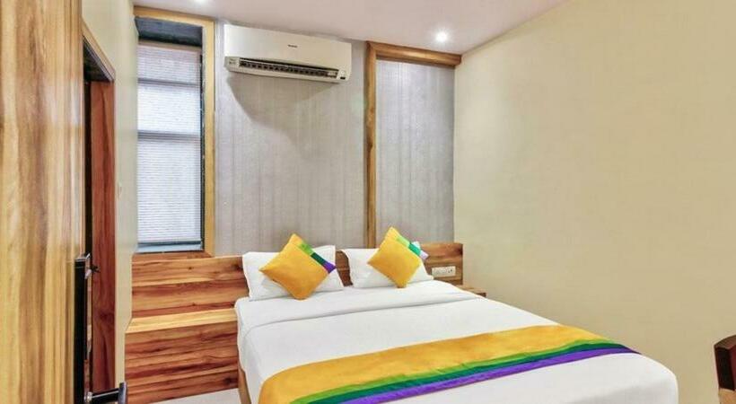 Номер Deluxe, Sun City   Near Saifee Hospital And H N Reliance Hospital