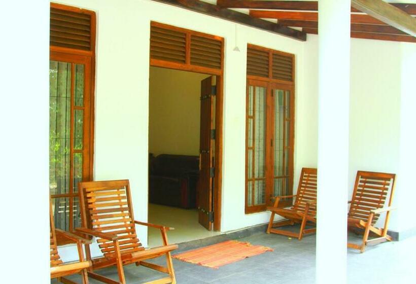 Quarto Estandar, Nature Park Udawalawe