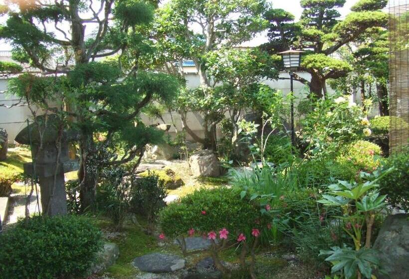 Студия Стандарт, Ryokan Ginsuikaku