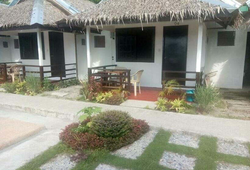 Номер Стандарт Вид на Бассейн, Dahilig Resort