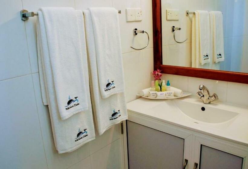 اتاق لوکس با بالکن و چشم‌انداز دریا, Mirissa Gate Resort