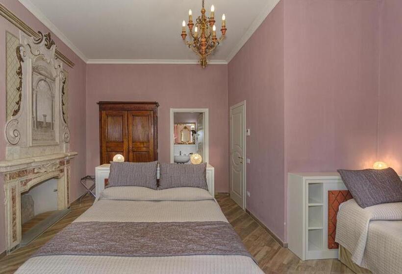 اتاق لوکس سه تخته, Villa Agnolaccio Residenza D'epoca