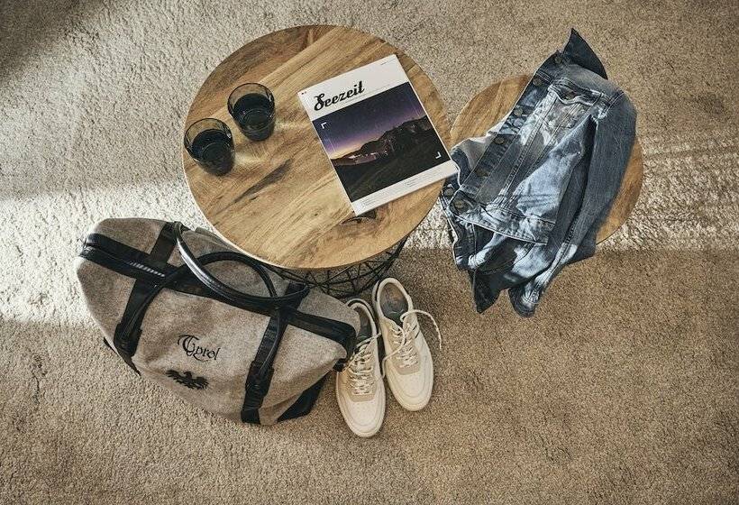 اتاق استاندارد با بالکن, Auszeit