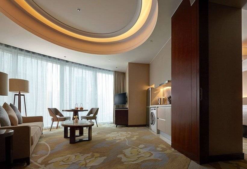 Номер Премиум, Shangri La Yiwu   Close To Yiwu International Trade Market