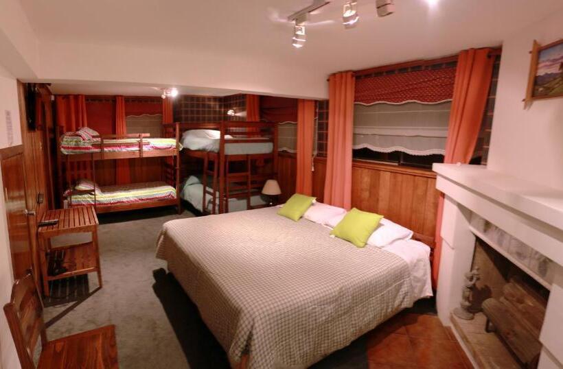 Семейный Номер, Sandy Point B&b