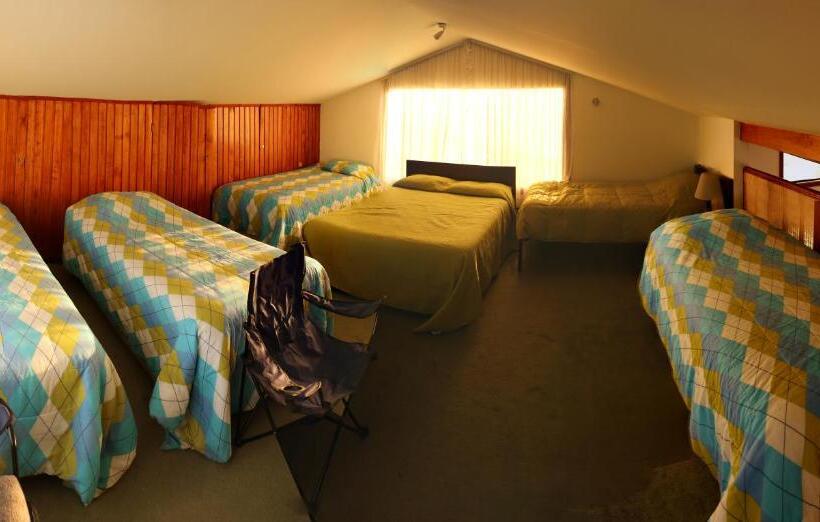 家庭房间共用浴室, Sandy Point B&b