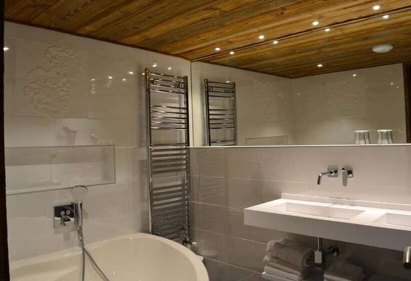 سوییت جونیور, Hôtel Alpina & Spa   Restaurant Oxalis