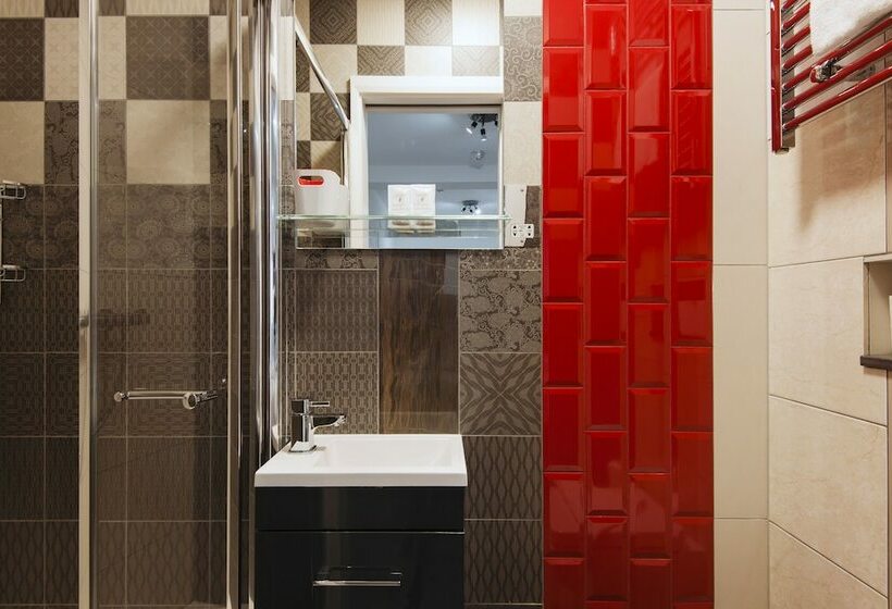 Quarto Deluxe, Wembley Park