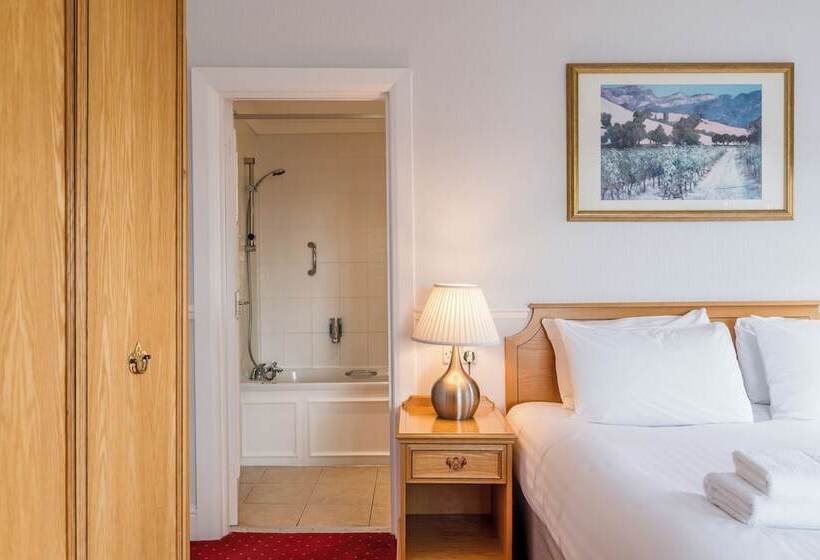 Номер Executive, The Headland Hotel & Spa