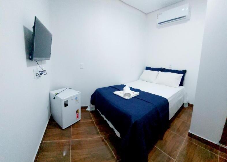 Superior Room, Solo Nunes