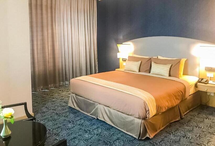 Люкс, Fortune Hotel Korat  Sha Plus