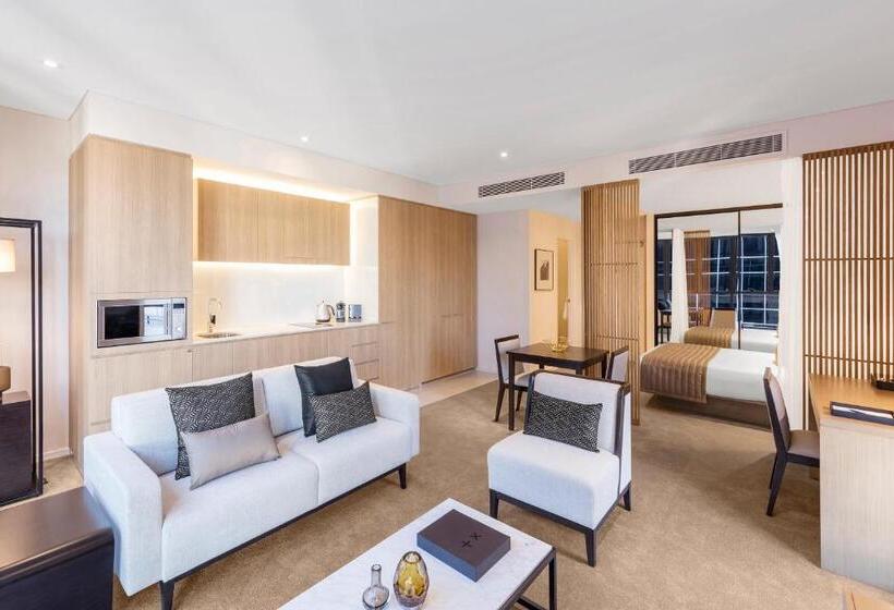 스탠다드 스튜디오, Skye Hotel Suites Parramatta