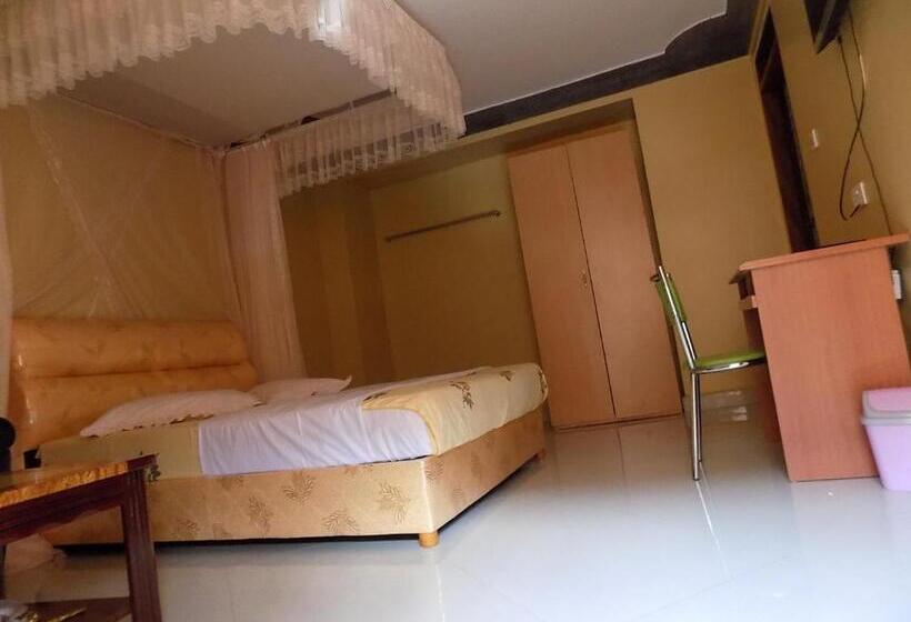 اتاق استاندارد یک نفره, Tik Hotel Hoima