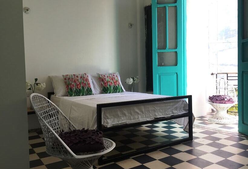 标准间带阳台, Casa La Bella Samaria Boutique