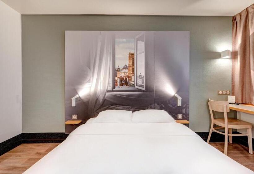 Номер Стандарт, B&b Hotel Louveciennes