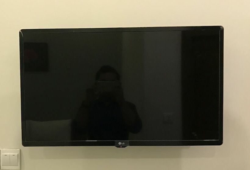 Номер Deluxe, Ny Ka Smy