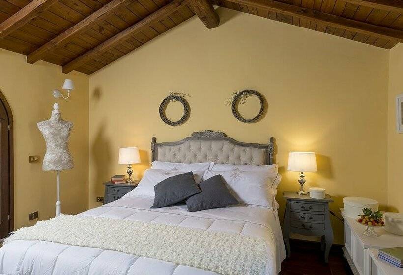 سوییت لوکس, Relais Santa Caterina