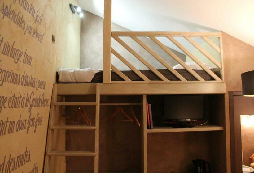 Четырехместный Номер Стандарт, Côté Chambres