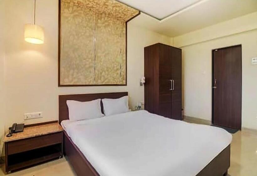 スーペリアールーム, New Elite Inn   Near Midc Turbhe Navi Mumbai