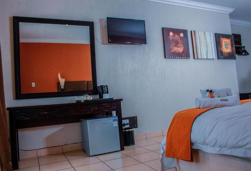 Номер Стандарт, Nelspruit Hotel And Conference Centre