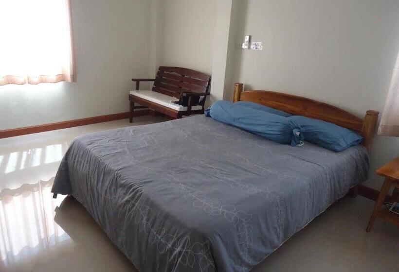 스탠다드 룸, Sorn Waree Home Place