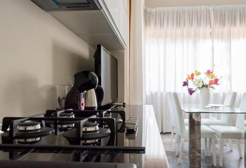 Семейное Студио, Villa Lazzari B&b Tra I Due Mari