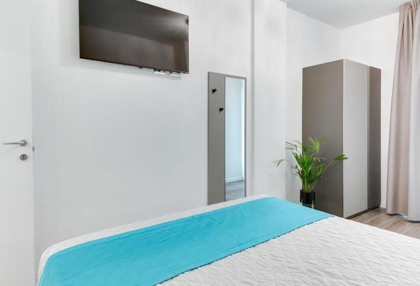 آپارتمان 1 خوابه با چشم‌انداز باغ, Elegance Suite Apartments