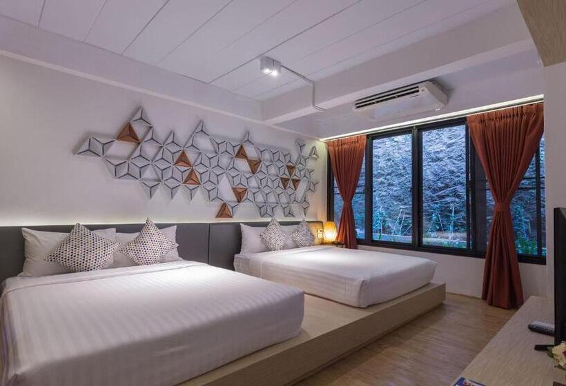 ویلای یک اتاق خوابه با استخر شنا, Veravian Resort