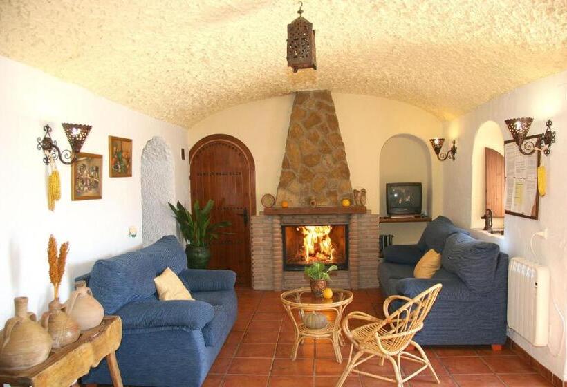 Дом 4 Спальни, Casas Cueva Cazorla