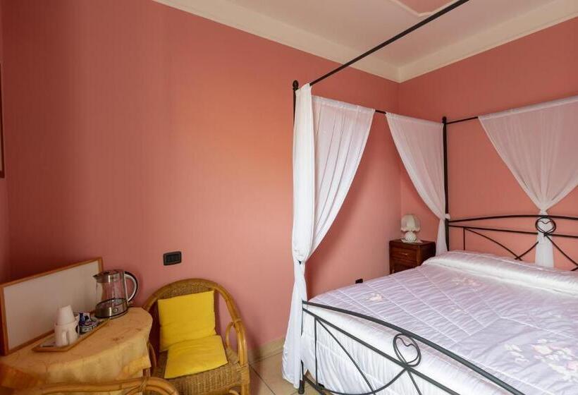 Номер Стандарт, Al Campanaro B&b
