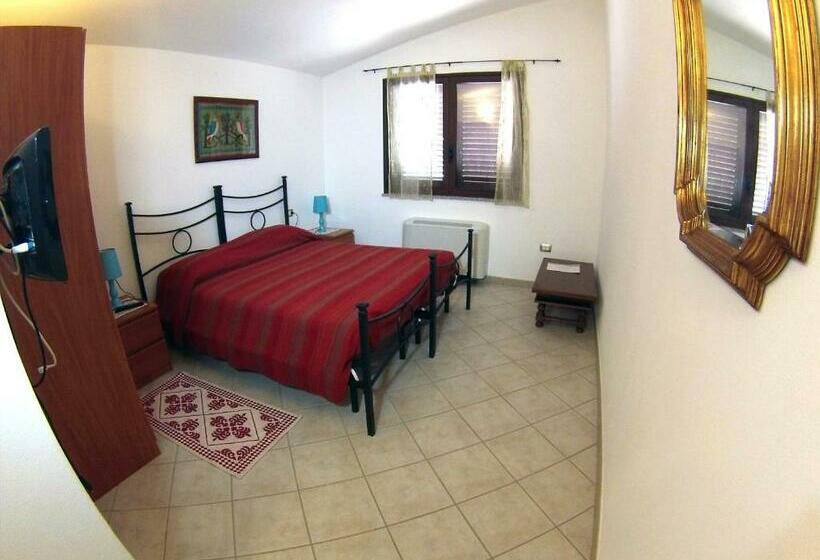 Номер Deluxe, B&b Su Tintillu
