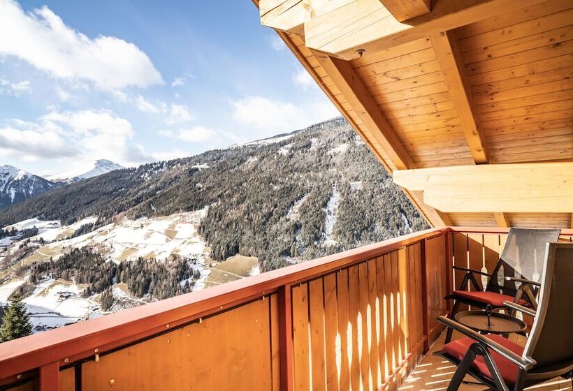 Семейный Номер Вид на Горы, Boutique Hotel Kircher
