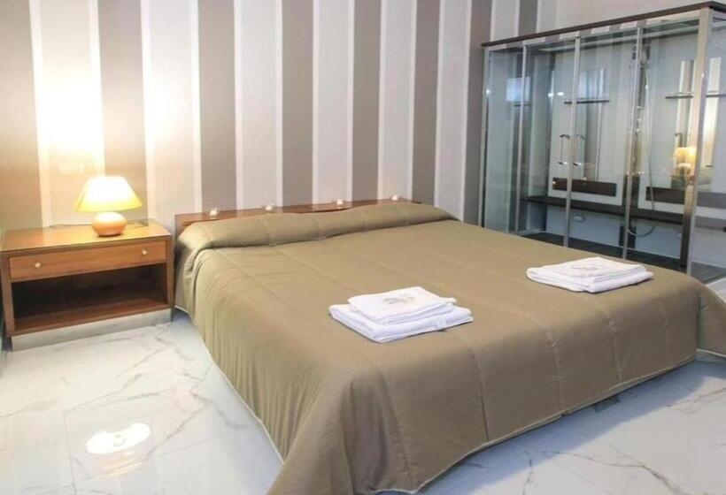 Junior Suite Deluxe, Holiday