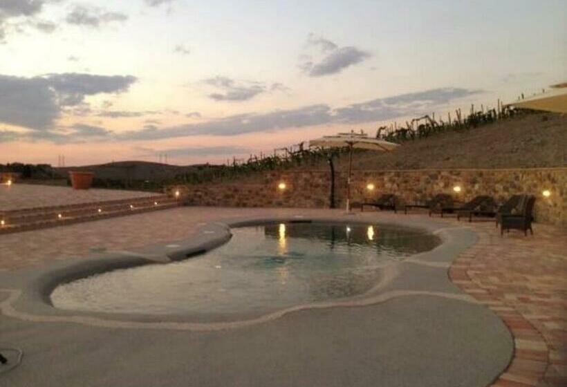 Люкс Повышенной Комфортности, Cordella In Montalcino Wine Resort