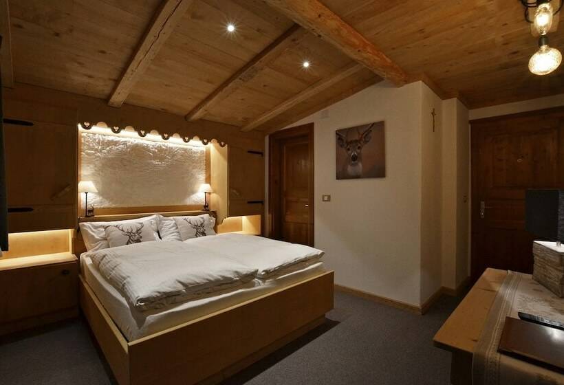标准间带山景, Albergo Majorka