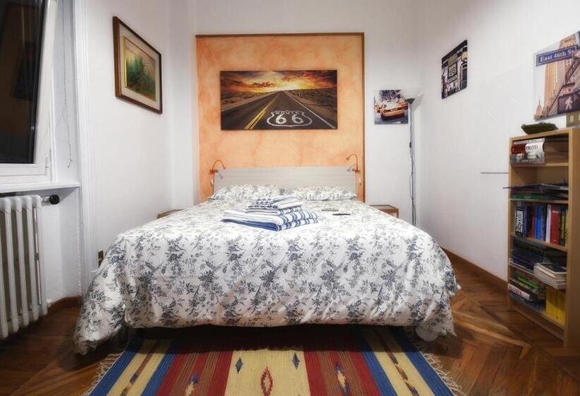 اتاق استاندارد با چشم‌انداز باغ, Invilla B&b